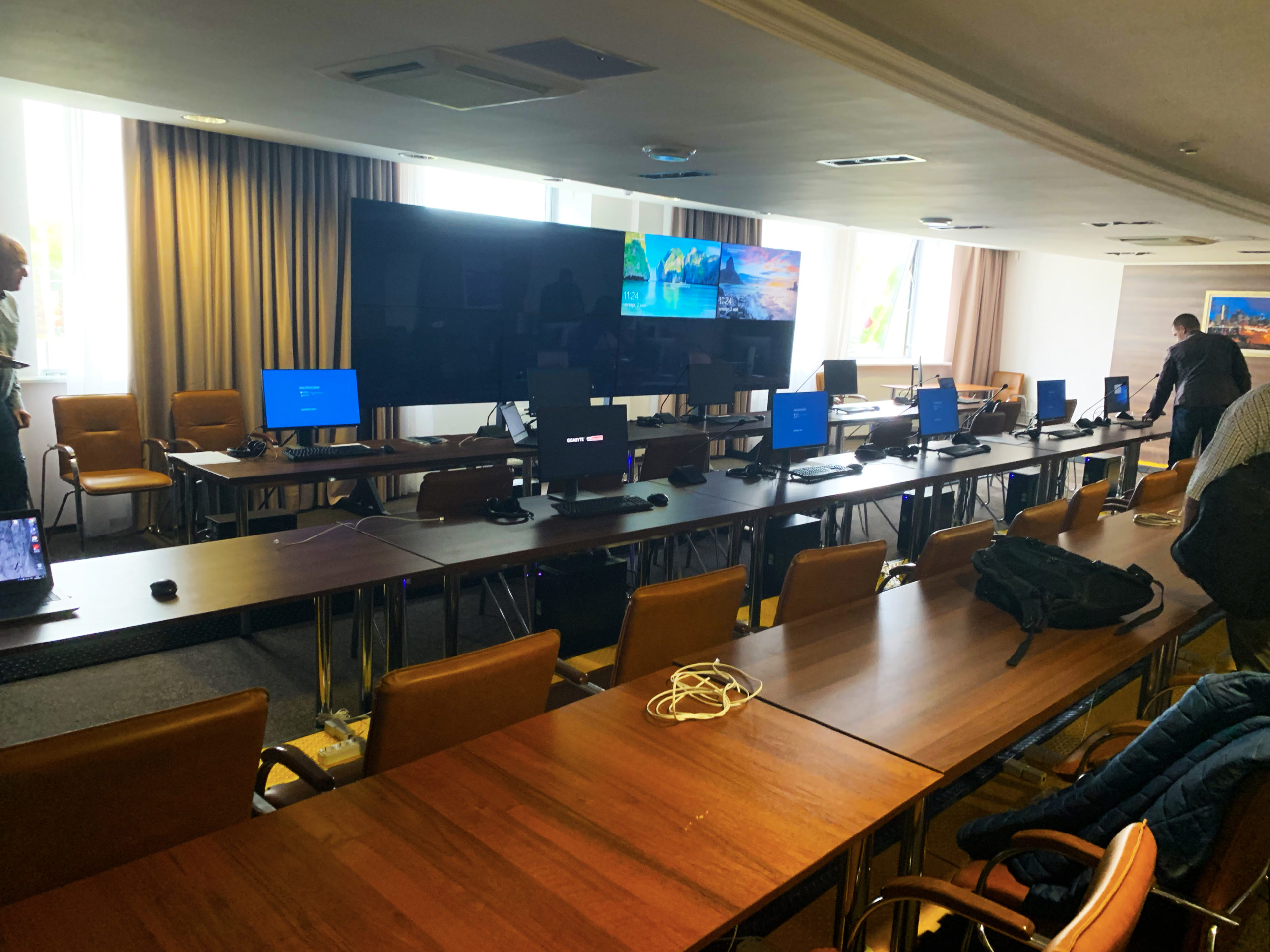 work_img