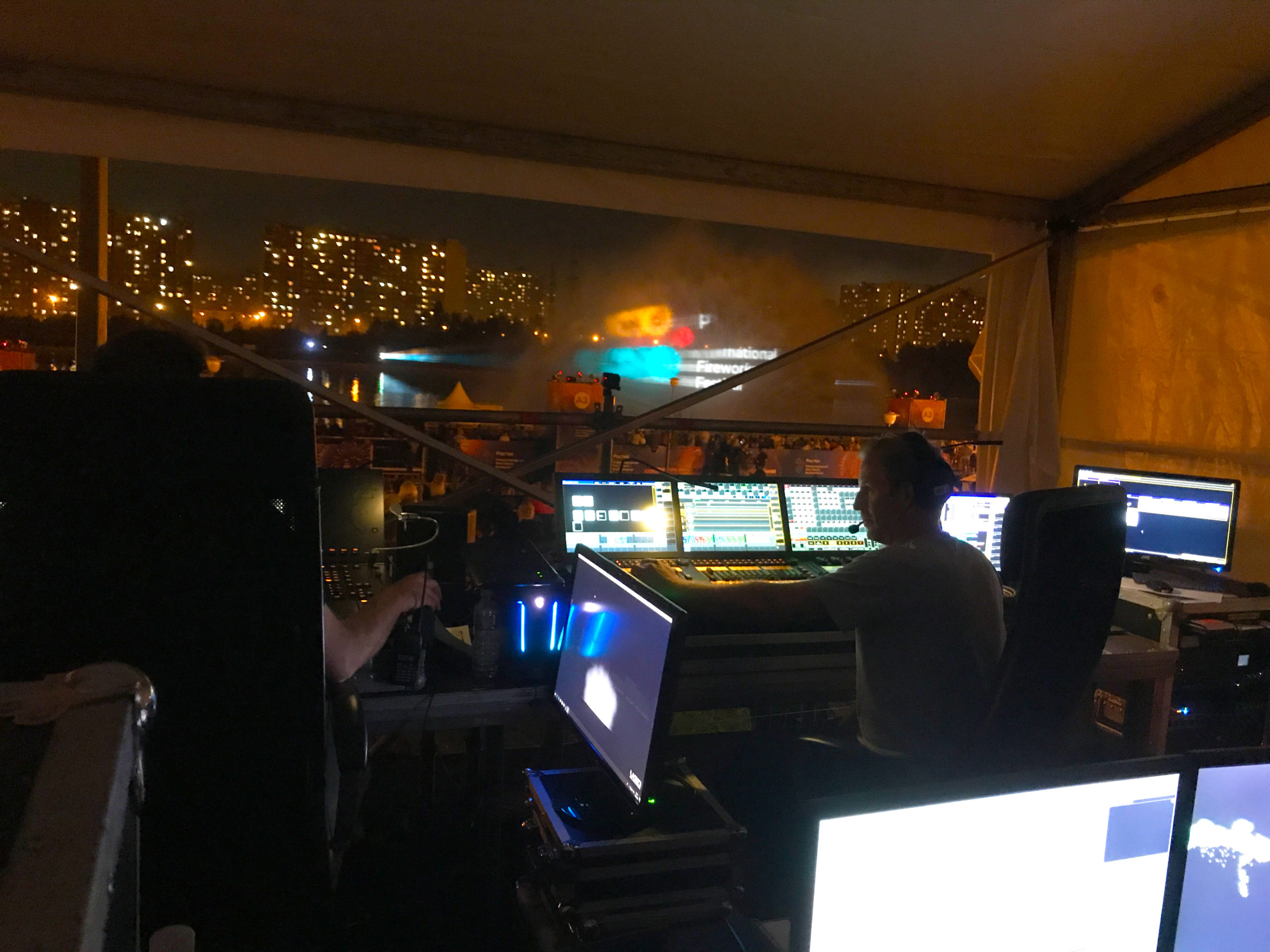 work_img