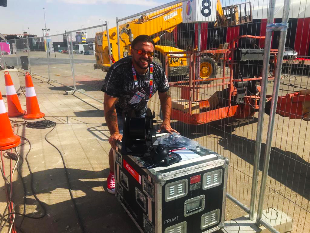 work_img